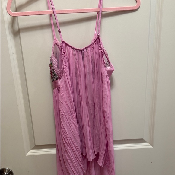 Victoria's Secret Pink Floral Lace Chemise - Picture 6 of 6